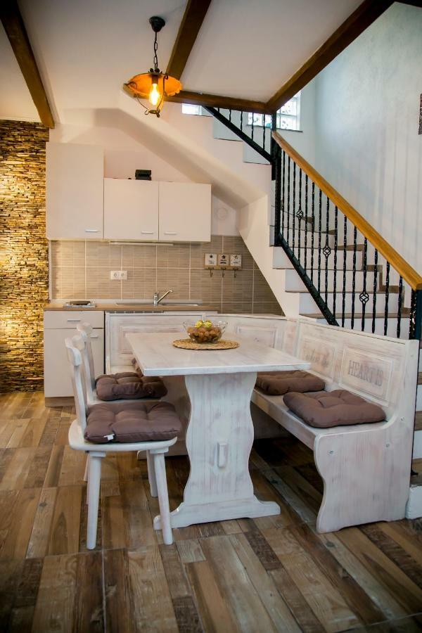 Nektar Park Villa Sara Bihać Εξωτερικό φωτογραφία