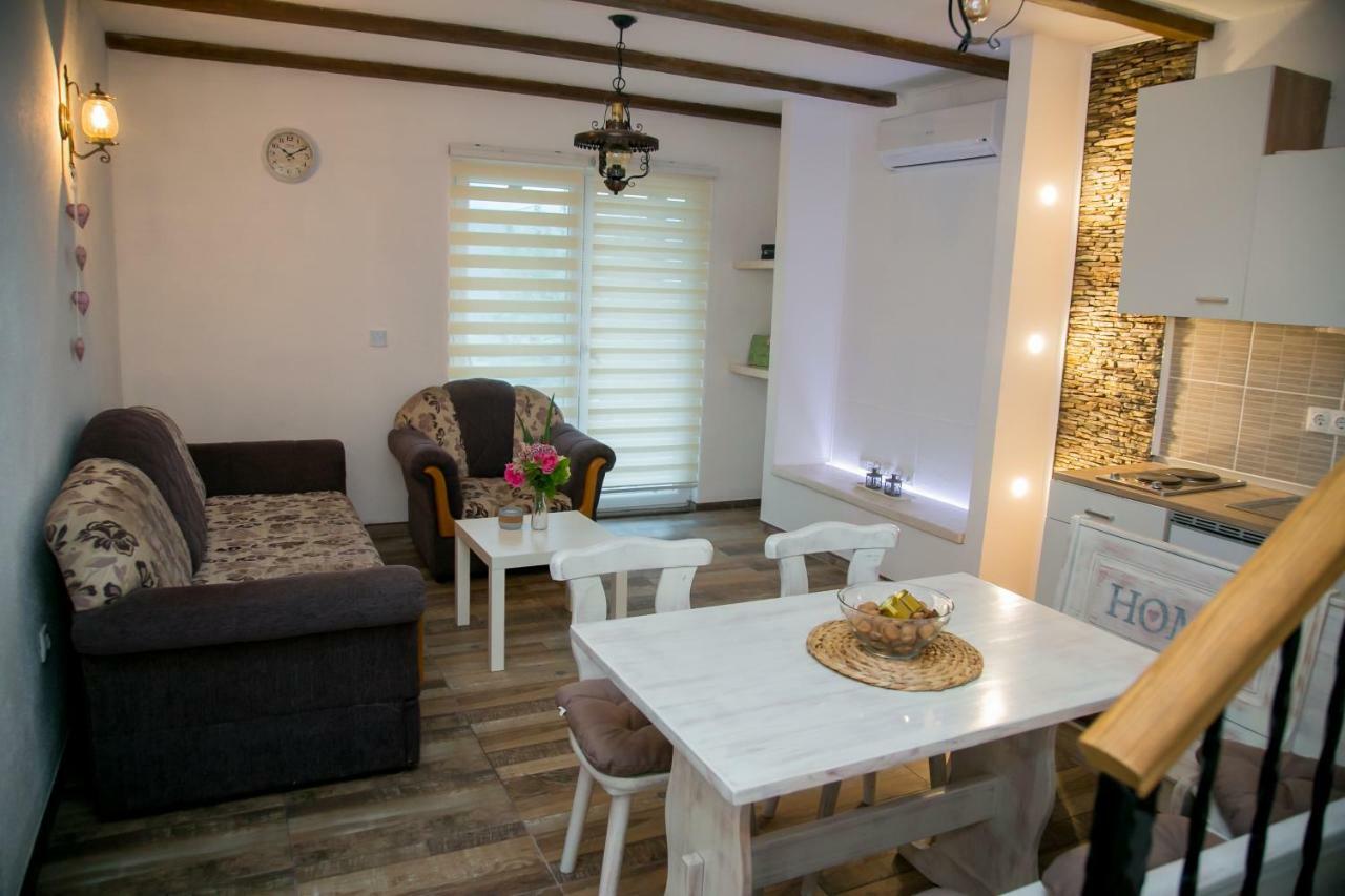 Nektar Park Villa Sara Bihać Εξωτερικό φωτογραφία